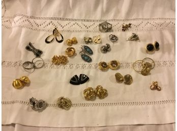 Lot Of Earring Clip On And Pierced