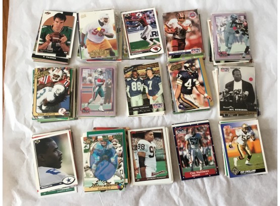 Over 200 NFL Football Cards Assorted Lot
