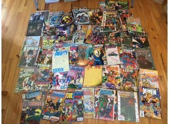 Comic Book Lot Of  93 Comics