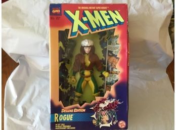 Vintage Marvel X-Men ROGUE 10 Action Figure Deluxe Edition 1996 Toy Biz