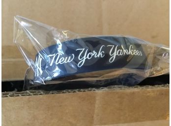 Case Of 48 New York Yankees Navy Blue Rubber Bracelets Sealed
