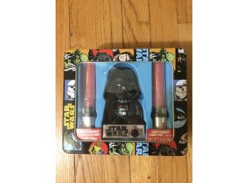 Star Wars Darth Vader LightSaber Candy Pops Set .