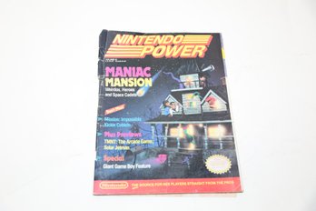Nintendo Power Maniac Mansion