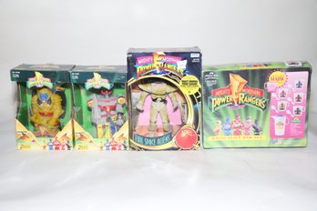 Power Rangers Items Lot Of 4