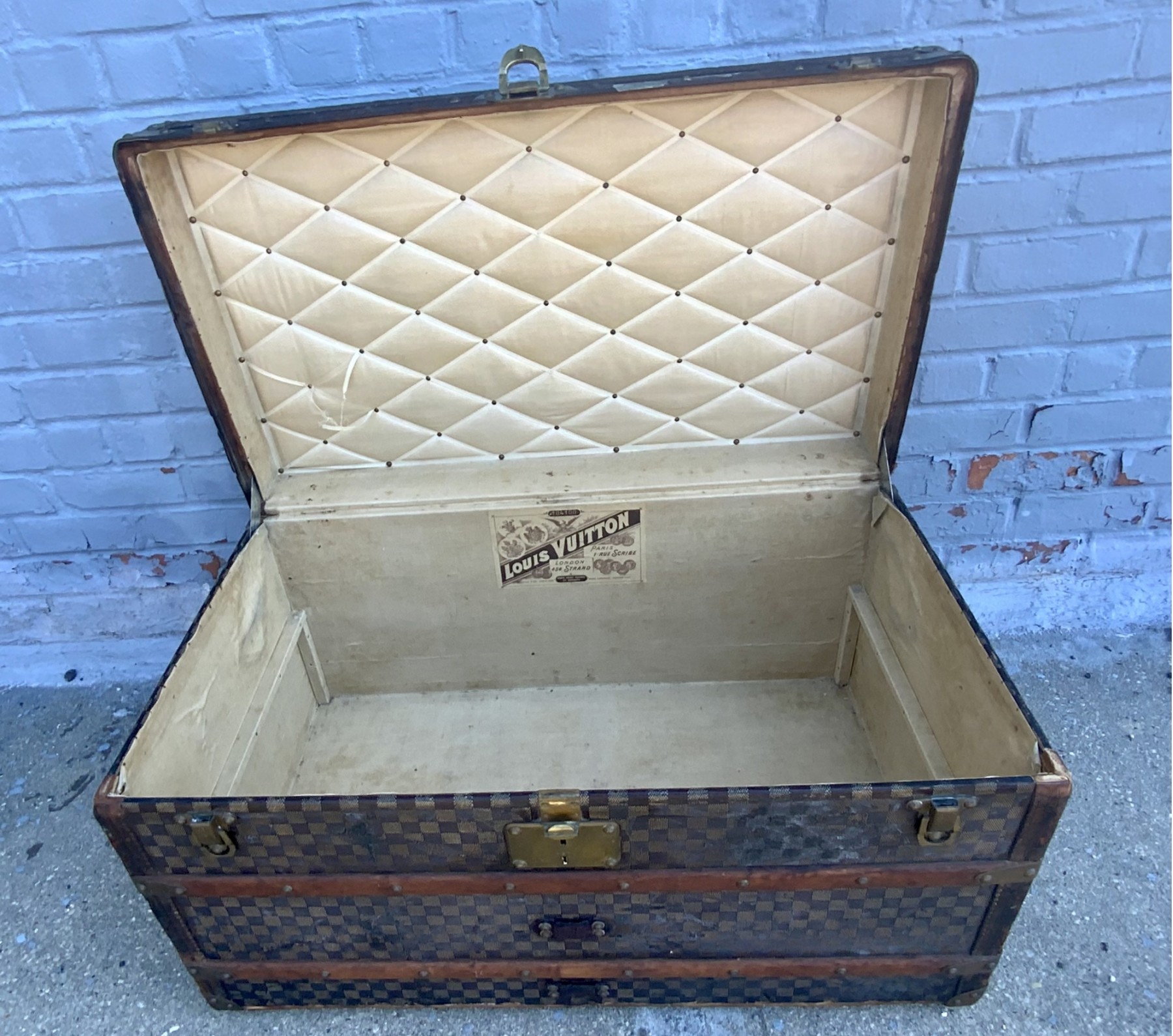 Lot - LOUIS VUITTON STEAMER TRUNK Exterior with all over LV