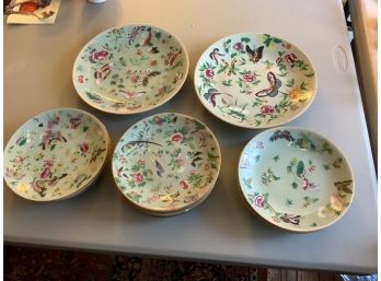 LOT OF CHINESE EXPORT CELADON BUTTERFLY & BIRDS POLYCHROMED  BOWLS & PLATES
