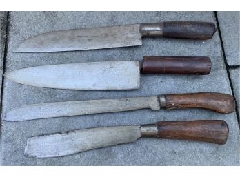 4 CLEAVERS/ KNIVES WITH WOOD HANDLES