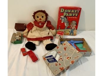 VINTAGE TOY LOT- RAGGEDY ANN, KIDDIE CRAFT SCALE, SLINKY, ETC WE CAN SHIP!
