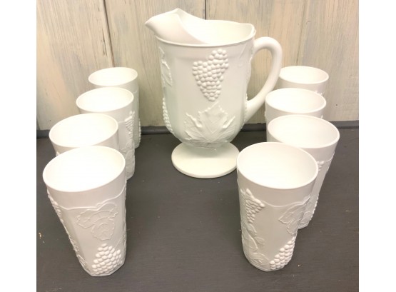 1960s INDIANA COLONY HARVEST GRAPE MILK GLASS HEAVY PITCHER  & 8 TUMBLERS- WE CAN SHIP!