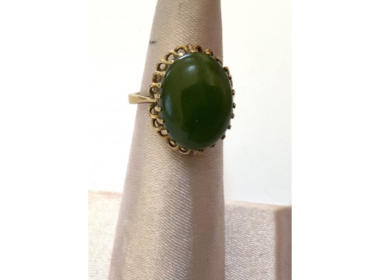 JADE 10k OVAL CABOCHON OPENWORK SIDES  GOLD RING JEWELRY SIZE 6 - WE CAN SHIP!