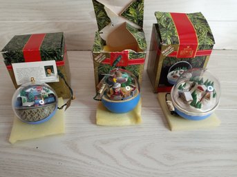 3 Hallmark Christmas Ornaments From The Magic Light And Motion Keepsake Collection