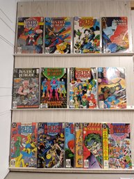 14 DC Comics. Justice League Related, See Photos For Details Of What The Lot Offers
