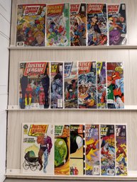 17 DC Comics. Justice League Europe 1-14, 45-47