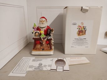 Santa Claus 2006, Limited Edition, Melody In Motion Figurine, Hand-painted Porcelain Bisque Finish
