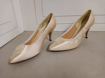Size 8 1/2 Dress Shoes, AA Heels