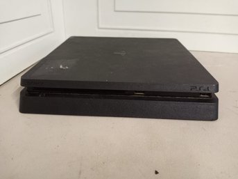 PS4 System   Play Station 4