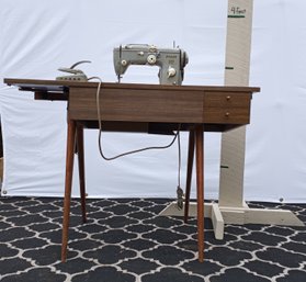PFAFF 230 Sewing Machine And Table