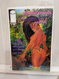 1 Homage Studios Swimsuit Special Comic. See Pictures For Title And Issue. Comic Is Bagged And Boarded