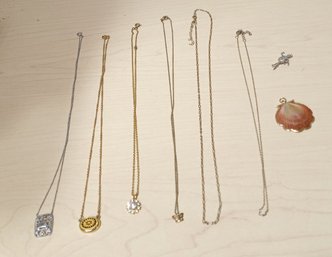 6 Delicate Necklaces And Two Necklace Additions.