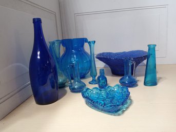 Blue Glass Bottles, Vases And Decorative Pieces