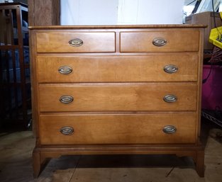 Maple Dresser, Unit Is About 36' Tall X 40' Wide X 20' Deep