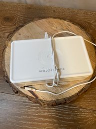 Wireless Charger/Sanitizer Box