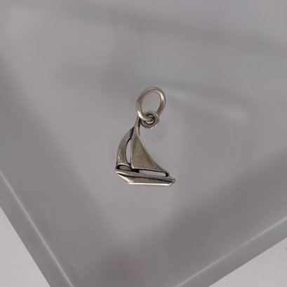 Sterling Silver Sailboat Charm .97g