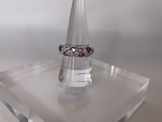 Sterling Silver Ring With Purple And Clear Stones 4.45g