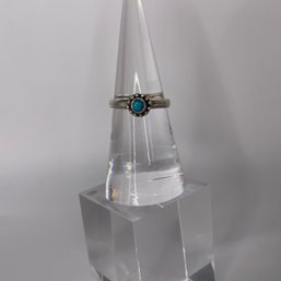 Sterling Silver Ring With Light Blue Stone 2g