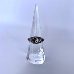 Sterling Silver Yin Yang Ring 3.25g