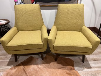 Mint Condition Matching Pair Of Contemporary Lounge Chairs In Style Of Hans Wegner Danish Modern