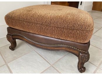 LUXURIOUS LEATHER AND UPHOLSTERED NAILHEAD OTTOMAN