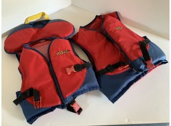 Pair Of MTI Kids Life Vests (youth & Child Size)