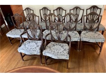 Set Of 12 Antique Set Of Chippendale Mahogany Dining Chairs