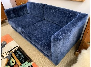 Signed Knoll Mid Century Modern Knoll Loveseat With New Upholstery 67' Wide