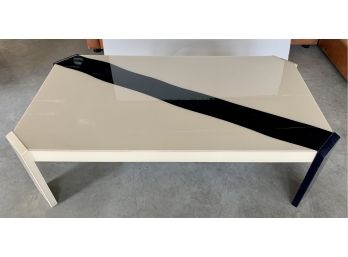 Pace Furniture Mid-Century Modern Fiberglass Cocktail Coffee Table