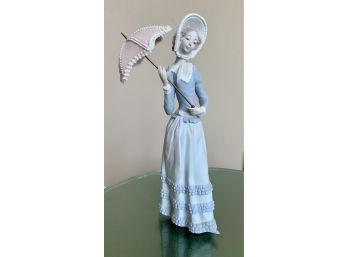 Lladro Porcelain Figurine Woman With Parasol