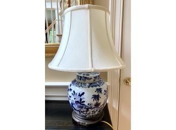 Chinese Blue And White Porcelain Ginger Jar Lamp 27' Tall