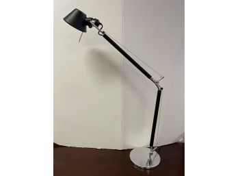 Rare Artemide Mid Century Modern Adjustable Table Lamp Signed