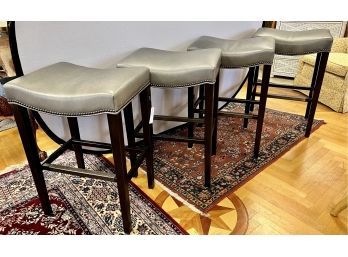Set Of 4 Matching Hickory Chair Furniture Comapny Gray Leather Stools