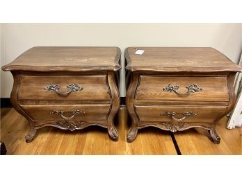 Well Constructed Pair Of French Bombe Nightstands End Tables
