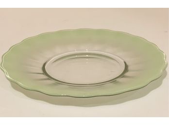 Set Of 10 Matching Green Scalloped Glass Plates 9' Diameter