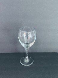 12 White Wine Glasses