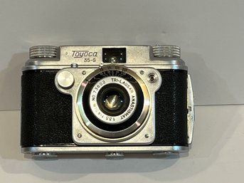 Vintage Toyoca 35-S Camera