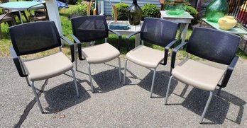 Set Of 4 Contemporary Mesh Back Cushioned  Stacking Chairs