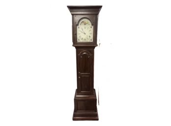 Howard Miller Grandfather Clock, Delaware 610-627