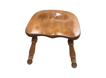 Vintage 3-Leg Milking Seat Stool Rustic Primitive Maple Wood