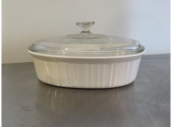 2.8 Liter Corningware Casserole Dish With Lid