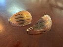 14K Tri-Gold Striped And Scalloped Earrings
