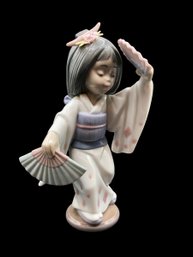 Lladro Oriental Dance  #6230 Figurine